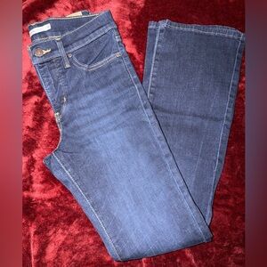 Levi's Women's Straight Leg Jeans - Dark Blue